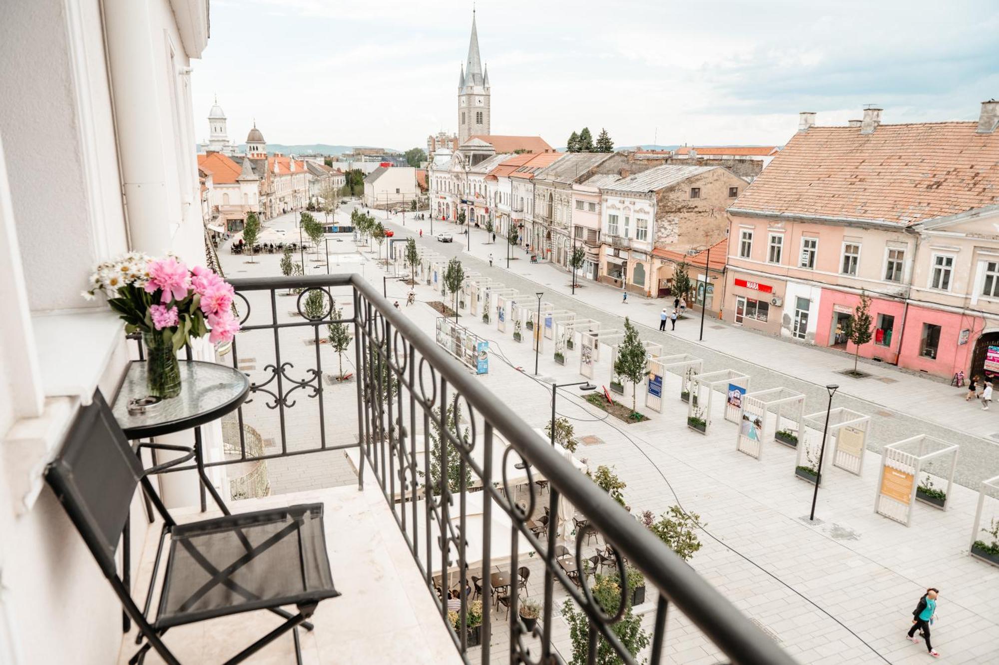 City View Turda Bagian luar foto